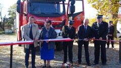 Nowy samochód ratowniczo-gaśniczy dla OSP w Młynarach