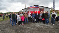 Uroczyste przekazania samochodów dla jednostek OSP w Kurowie Braniewskim i Zastawnie