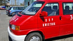 OGŁOSZENIE O SPRZEDAŻY SAMOCHODU SPECJALNEGO - POŻARNICZEGO VOLKSWAGEN TRANSPORTER T-4  W TRYBIE PRZETARGU NIEOGRANICZONEGO