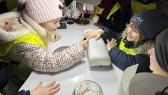 POZNAJEMY ZAWÓD STYLISTKI PAZNOKCI