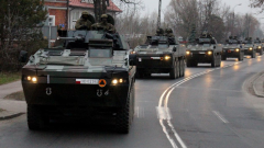 Wzmożony ruch pojazdów wojskowych i statków powietrznych na terytorium Polski.