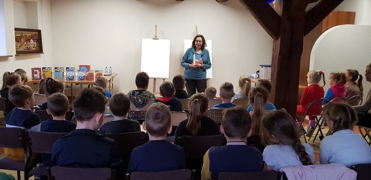 SPOTKANIE AUTORSKIE W BIBLIOTECE PUBLICZNEJ W MŁYNARACH