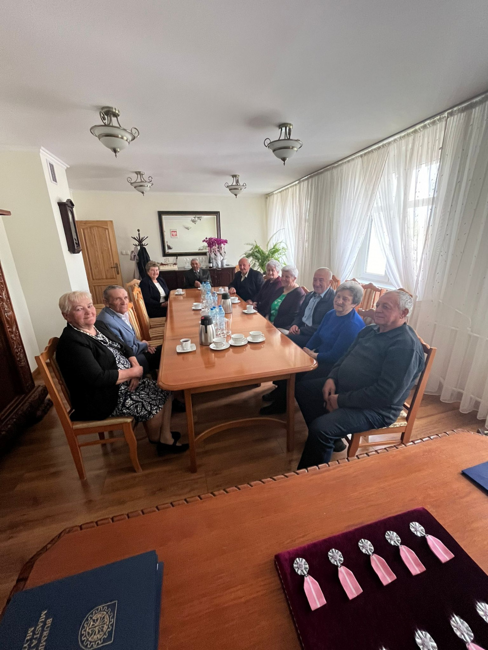Wręczenie medali za długoletnie pożycie małżeńskie.